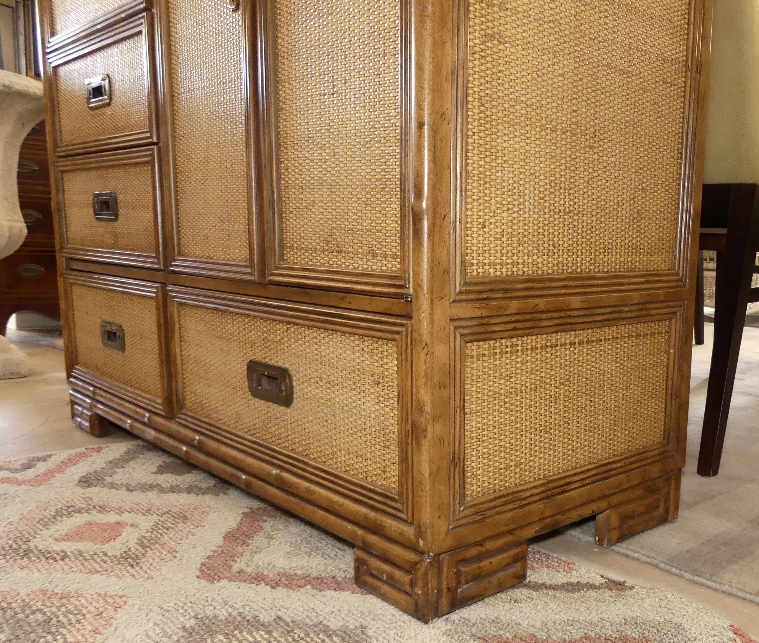 Encore Furniture Gallery-Vintage Drexel Captiva Campaign Style